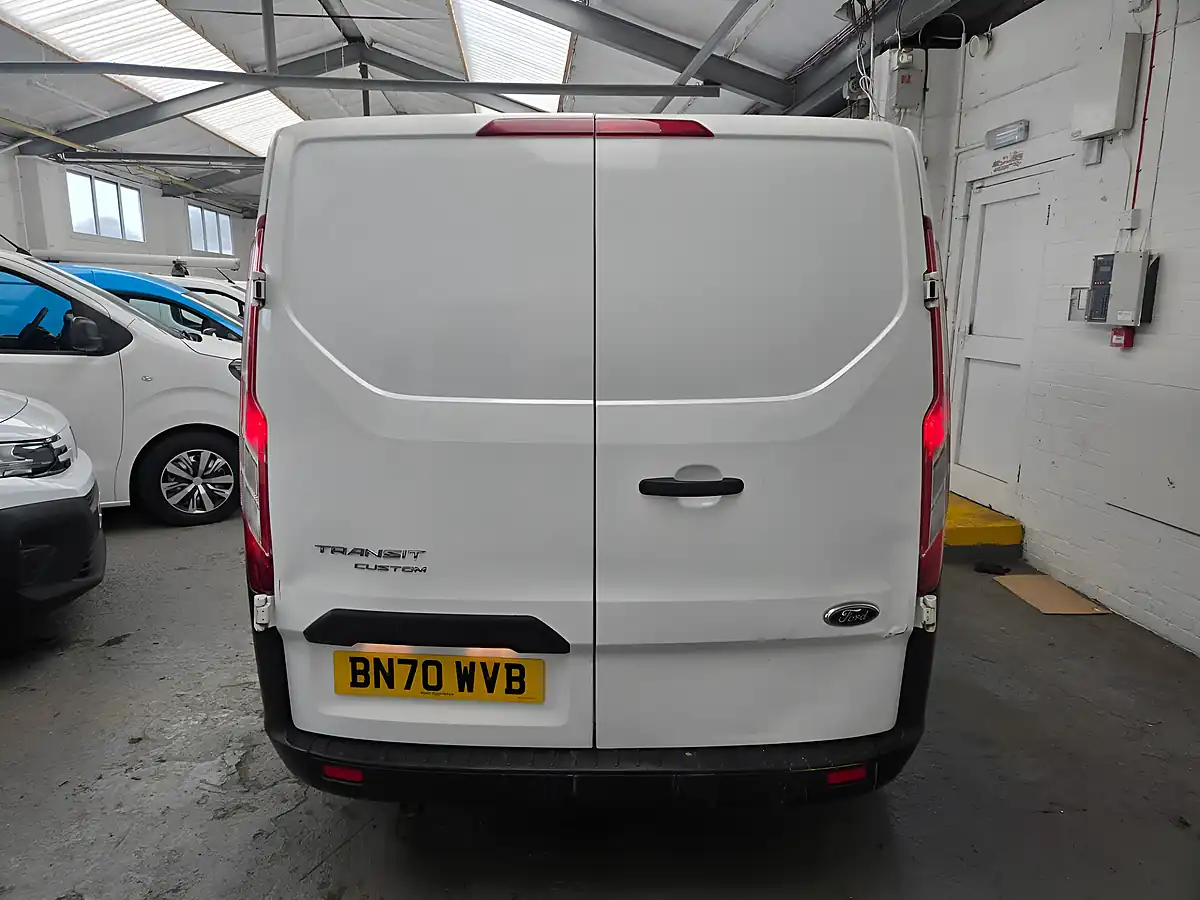 Used 2020 Ford Transit Custom Low Roof Leader White - Interior and Exterior details 10