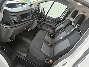 Used 2020 Ford Transit Custom Low Roof Leader White - Interior and Exterior details 6