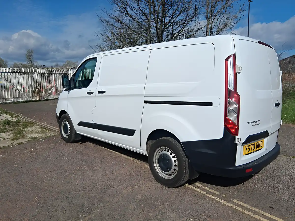 Used 2020 Ford Transit Custom Panel Van White - Interior and Exterior details 3