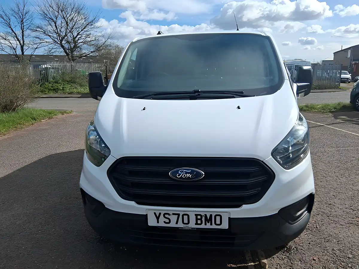 Used 2020 Ford Transit Custom Panel Van White - Interior and Exterior details 8