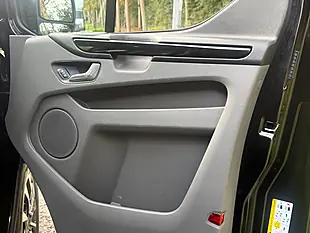 Used 2020 Ford Transit Custom Sport Black - Interior and Exterior details 17