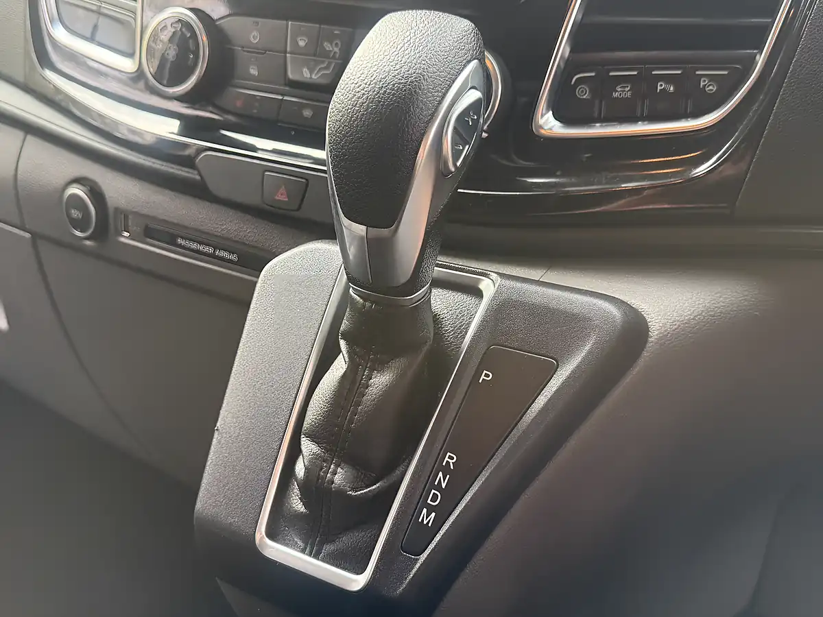 Used 2020 Ford Transit Custom Sport Black - Interior and Exterior details 19