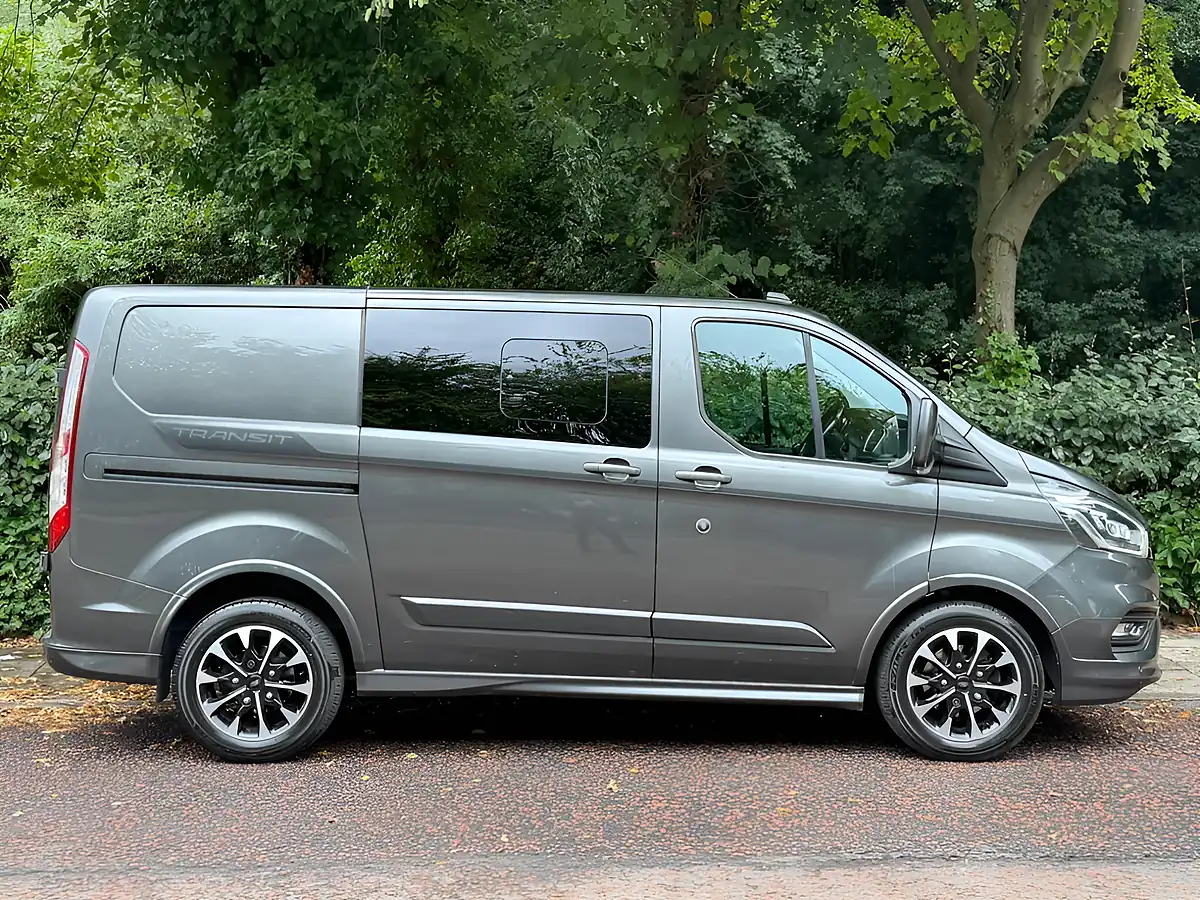 Used 2020 Ford Transit Custom Sport Crew Van L1 H1 Magnetic Grey - Interior and Exterior details 4