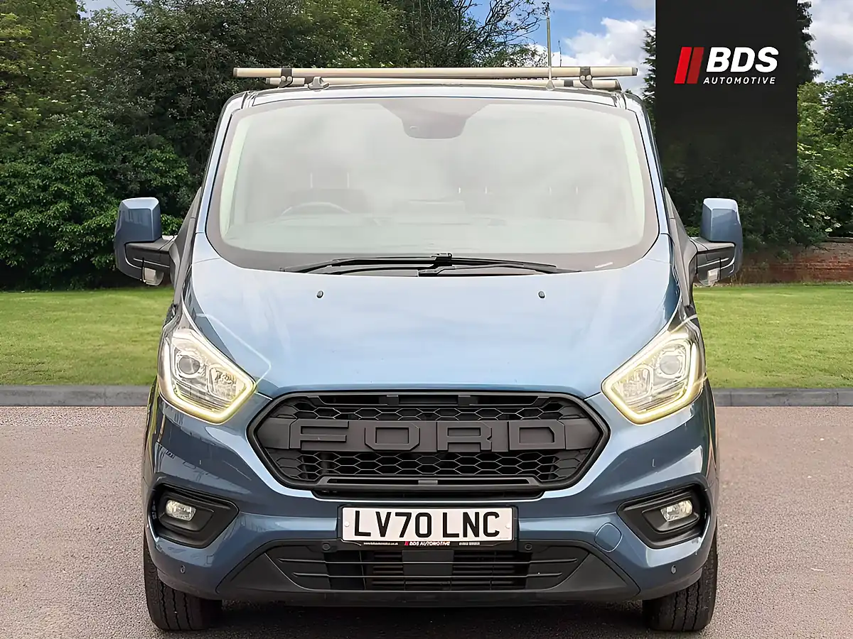 Used 2020 Ford Transit Custom Trend Blue - Interior and Exterior details 4