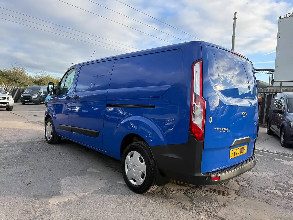 Used 2020 Ford Transit Custom Trend Blue - Interior and Exterior details 7