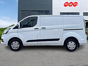 Used 2020 Ford Transit Custom Trend Frozen White - Interior and Exterior details 4