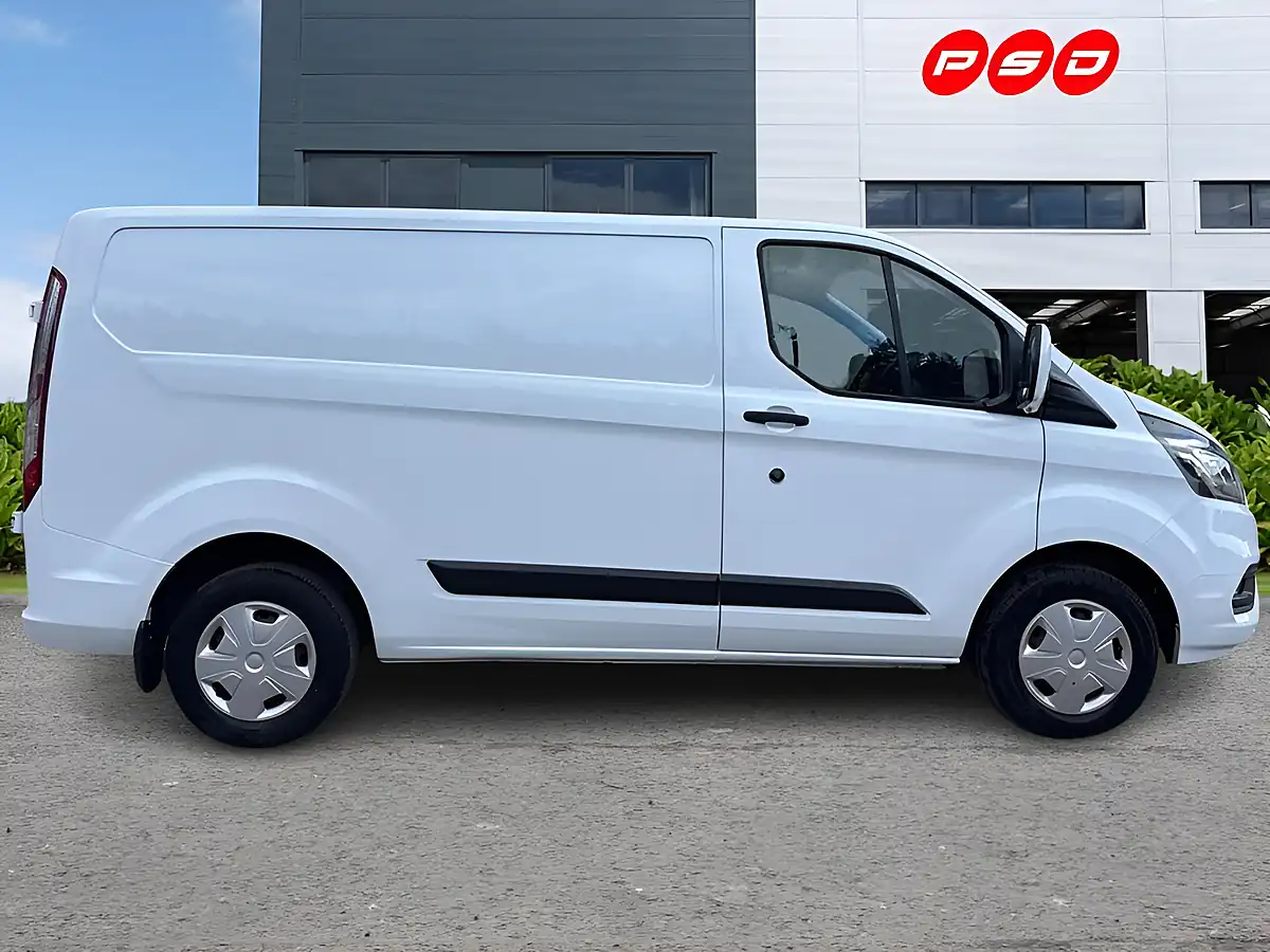 Used 2020 Ford Transit Custom Trend Frozen White - Interior and Exterior details 8