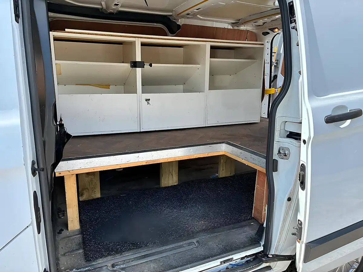Used 2020 Ford Transit Custom Trend L1 H1 White - Interior and Exterior details 20