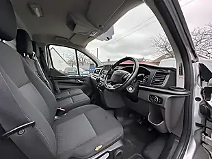 Used 2020 Ford Transit Custom Trend Silver - Interior and Exterior details 10