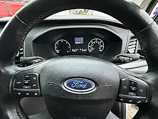 Used 2020 Ford Transit Custom Trend Silver - Interior and Exterior details 11