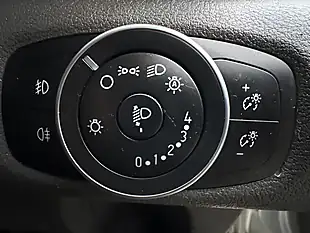 Used 2020 Ford Transit Custom Trend Silver - Interior and Exterior details 14