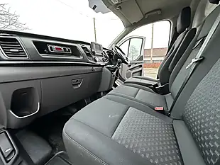 Used 2020 Ford Transit Custom Trend Silver - Interior and Exterior details 16