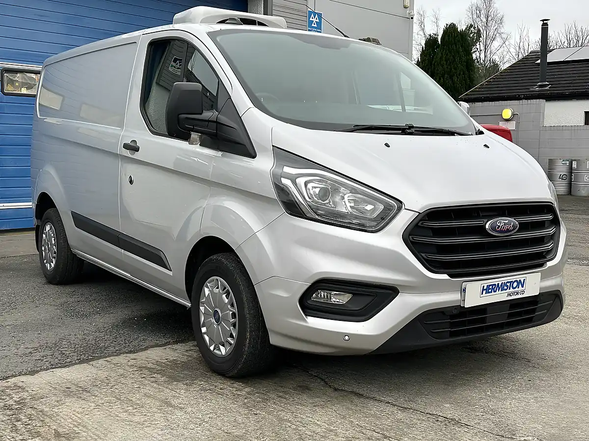 Used 2020 Ford Transit Custom Trend Silver - Interior and Exterior details 2