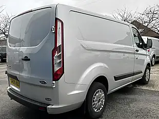Used 2020 Ford Transit Custom Trend Silver - Interior and Exterior details 7