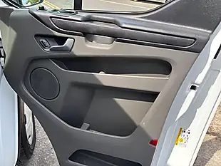 Used 2020 Ford Transit Custom Trend White - Interior and Exterior details 10