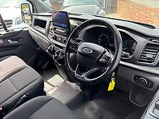 Used 2020 Ford Transit Custom Trend White - Interior and Exterior details 7