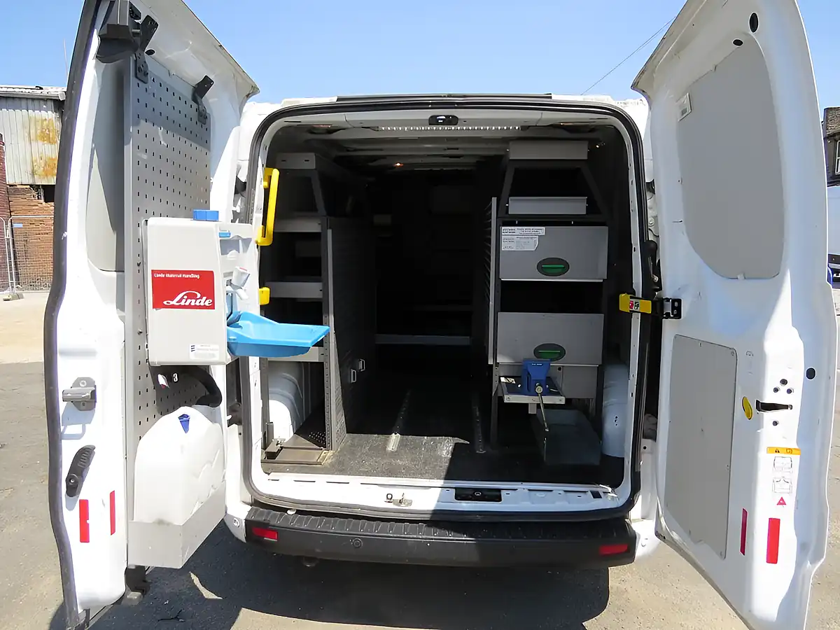 Used 2020 Ford Transit Custom Trend White - Interior and Exterior details 12