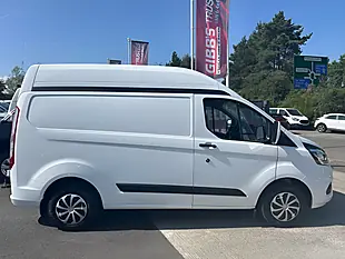 Used 2020 Ford Transit Custom Trend White - Interior and Exterior details 7