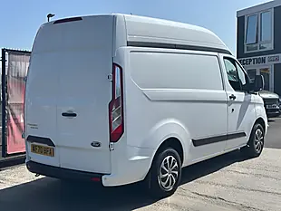 Used 2020 Ford Transit Custom Trend White - Interior and Exterior details 9