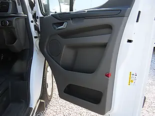 Used 2020 Ford Transit Custom Trend White - Interior and Exterior details 14