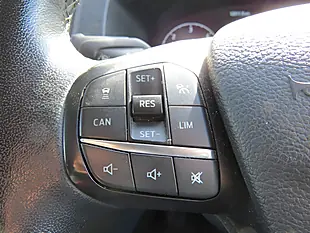 Used 2020 Ford Transit Custom Trend White - Interior and Exterior details 15