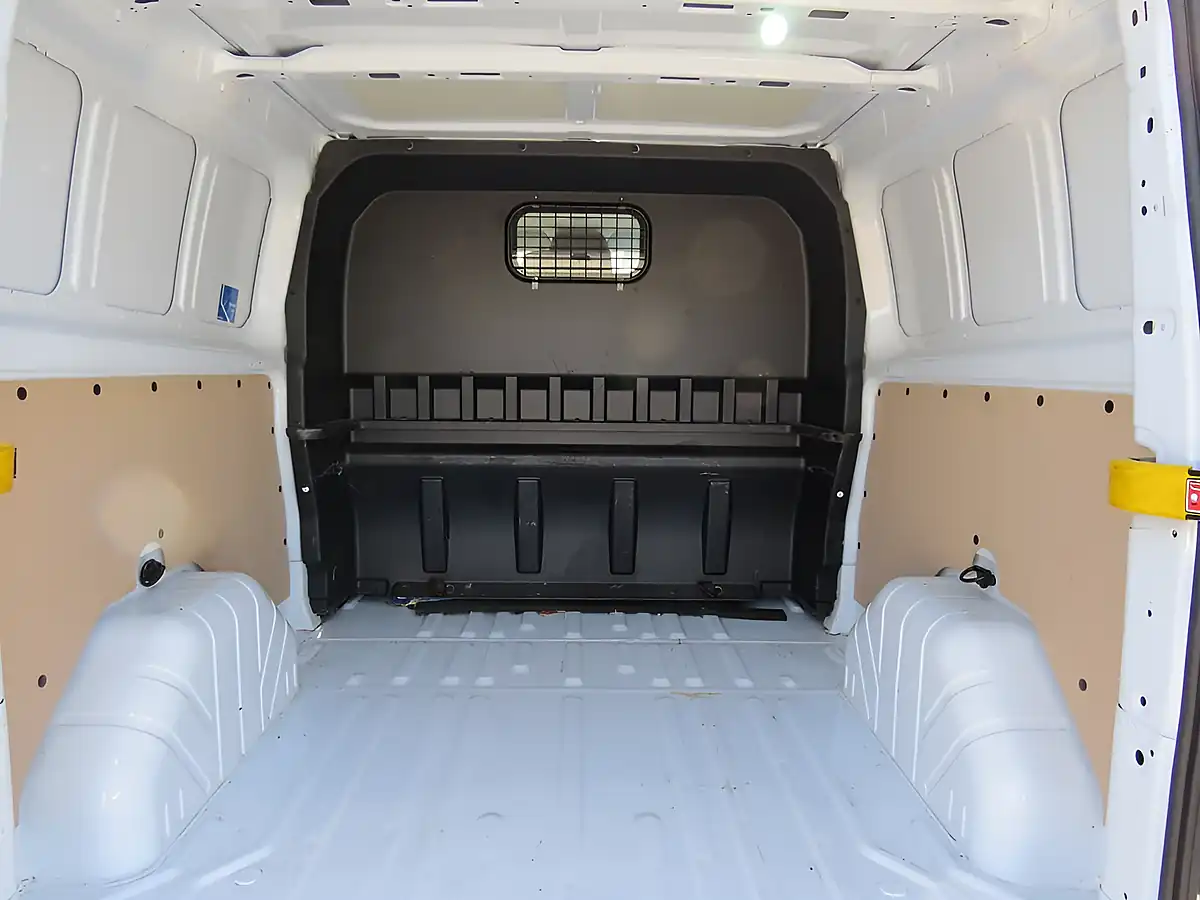 Used 2020 Ford Transit Custom Trend White - Interior and Exterior details 2