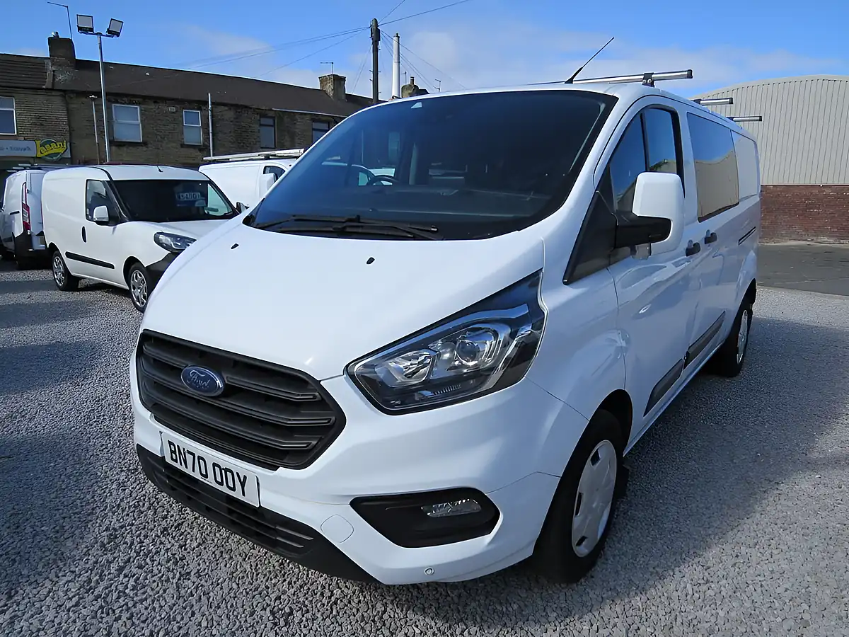 Used 2020 Ford Transit Custom Trend White - Interior and Exterior details 4