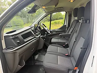 Used 2020 Ford Transit Custom Trend White - Interior and Exterior details 16
