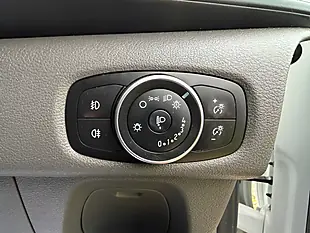 Used 2020 Ford Transit Custom Trend White - Interior and Exterior details 13