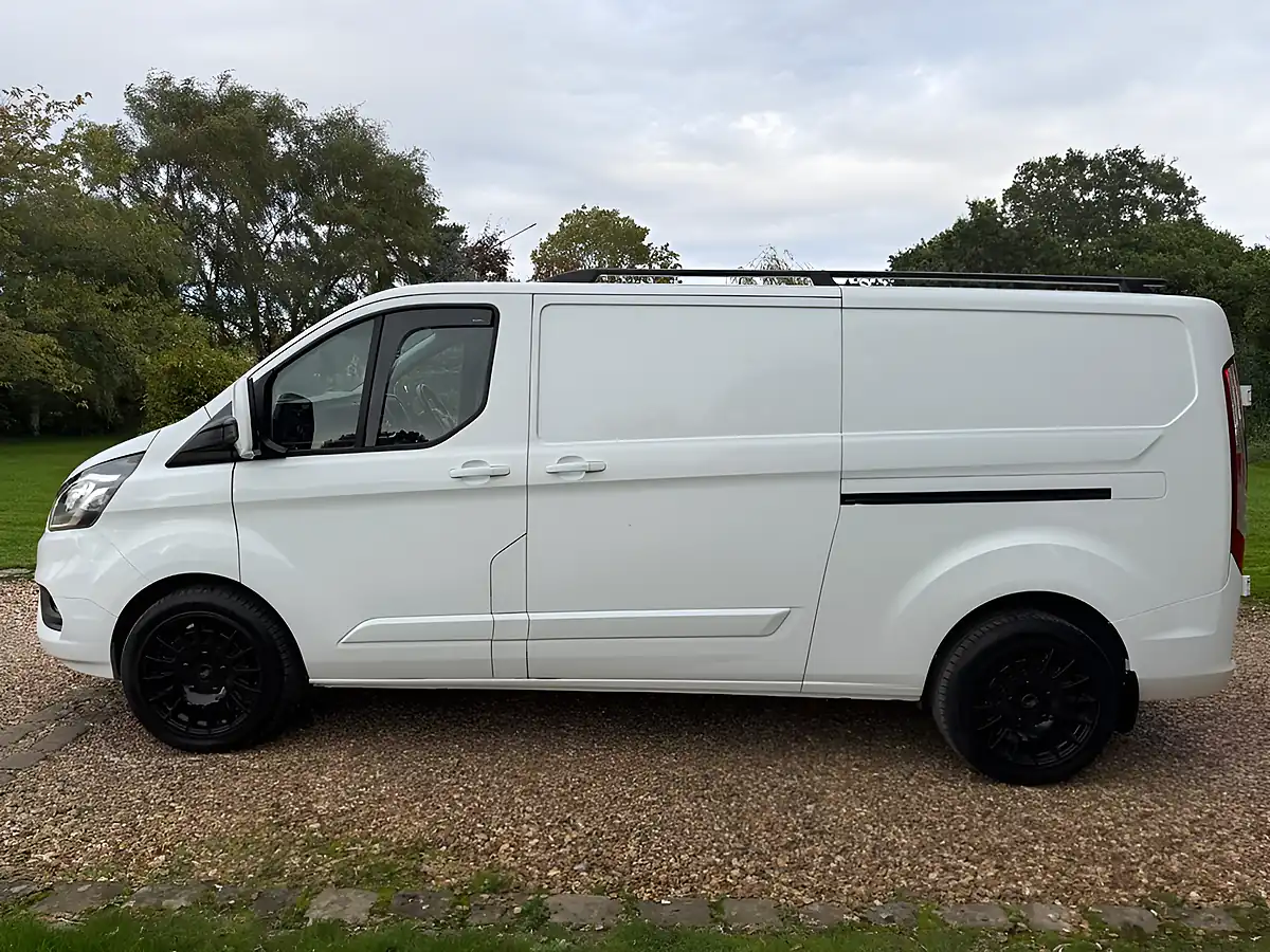 Used 2020 Ford Transit Custom Trend White - Interior and Exterior details 2