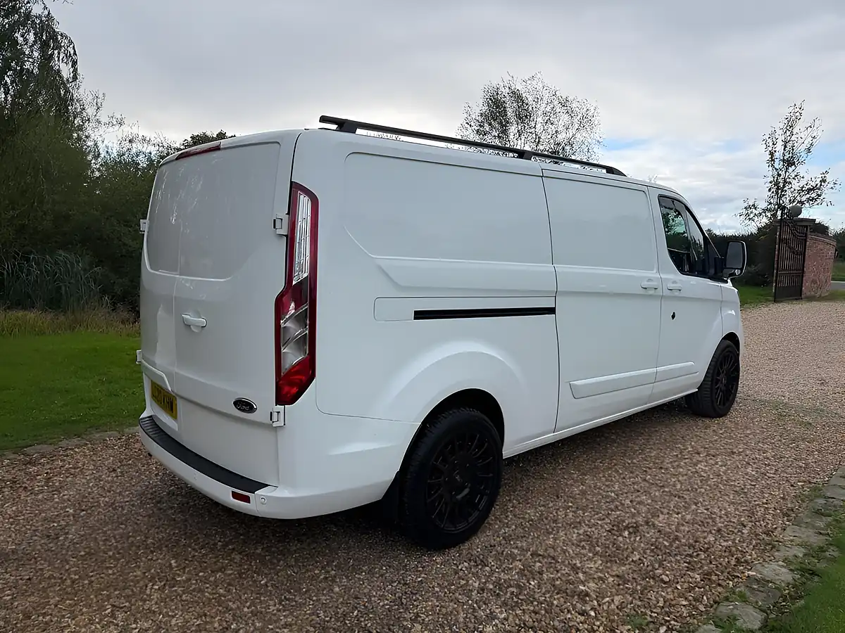 Used 2020 Ford Transit Custom Trend White - Interior and Exterior details 5