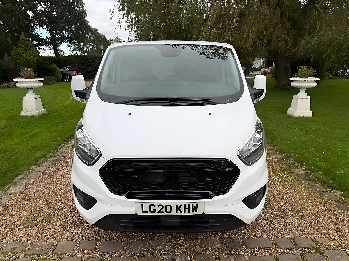 Used 2020 Ford Transit Custom Trend White - Interior and Exterior details 8