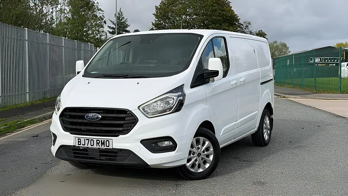Used 2020 Ford Transit Custom Trend White - Interior and Exterior details 3