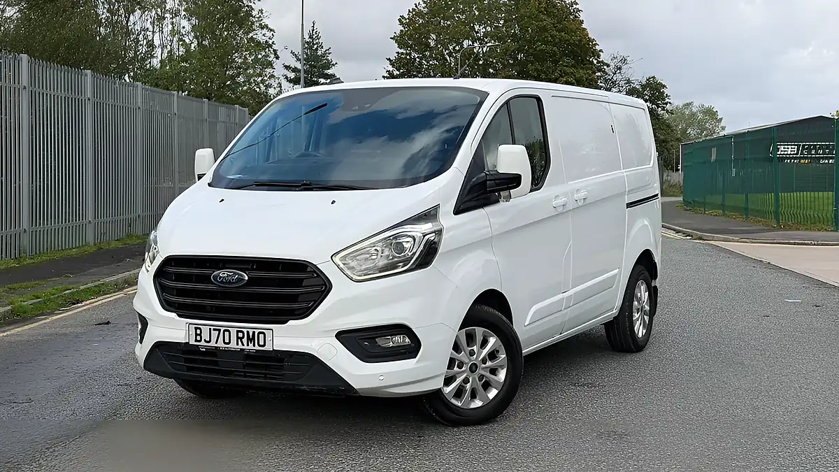 Used 2020 Ford Transit Custom Trend White - Interior and Exterior details 4