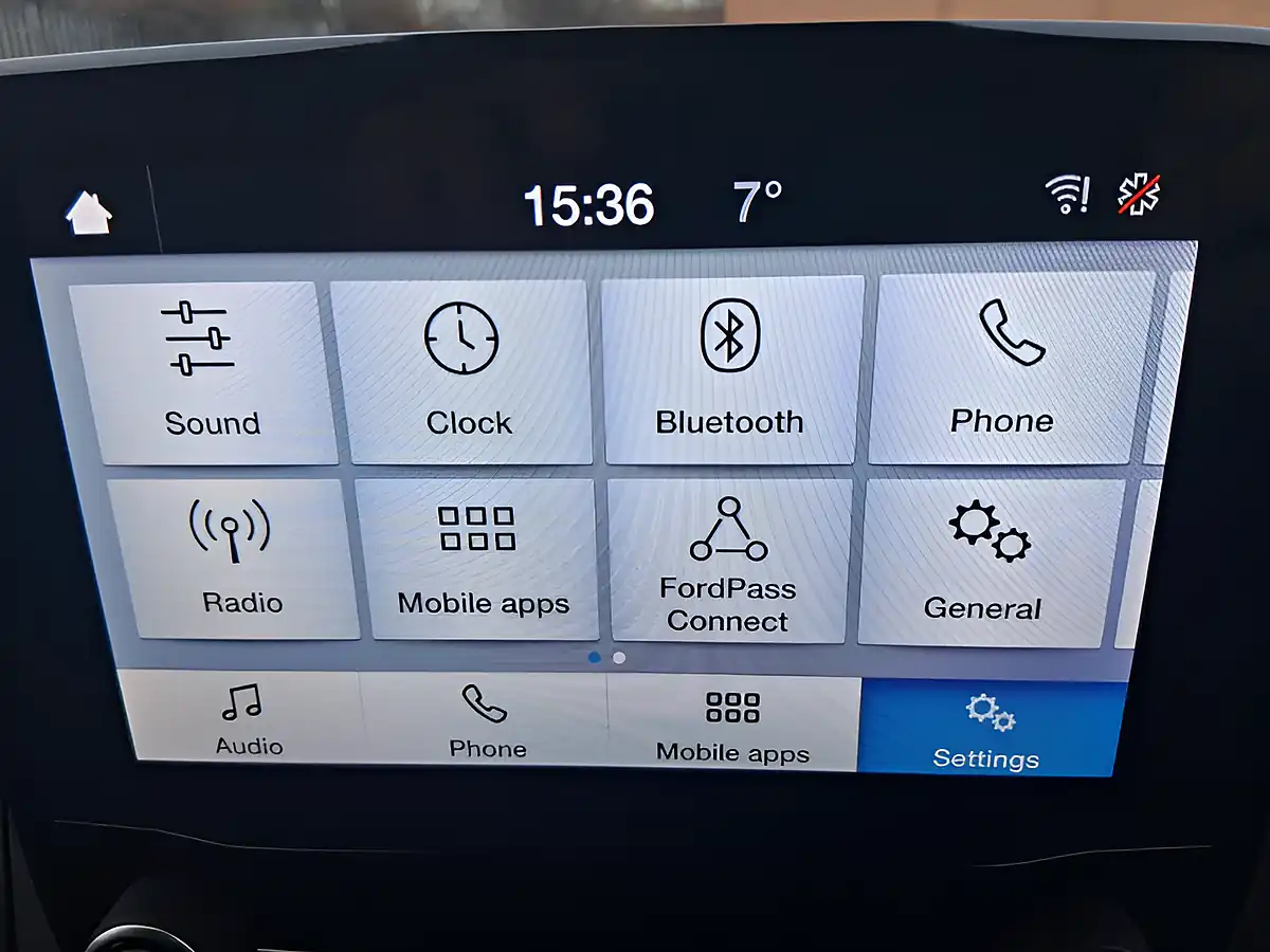 Used 2020 Ford Transit Custom Trend White - Interior and Exterior details 18