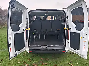 Used 2020 Ford Transit Custom Trend White - Interior and Exterior details 9