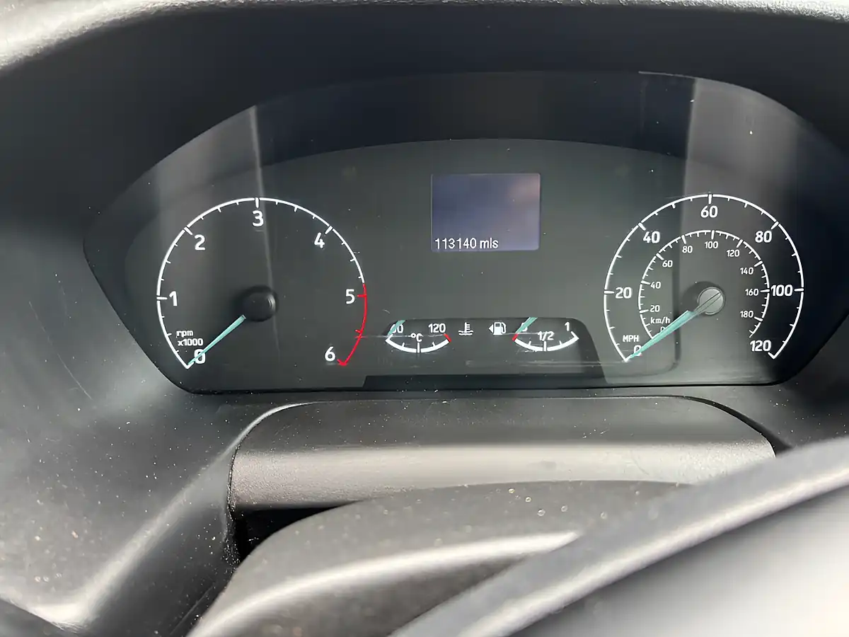 Used 2020 Ford Transit Dropside L4 White - Interior and Exterior details 11