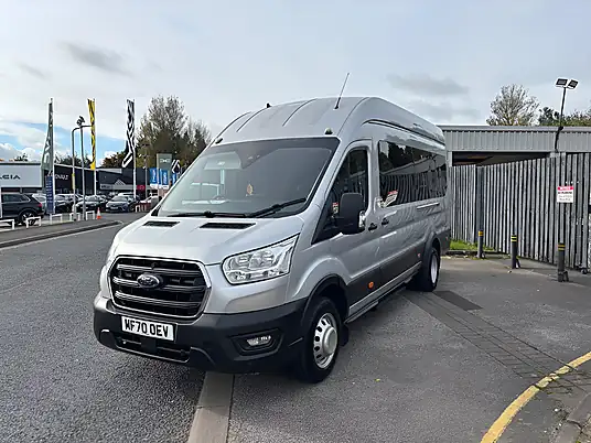 2020 Ford Transit 2.0 EcoBlue 17 Seater Leader
