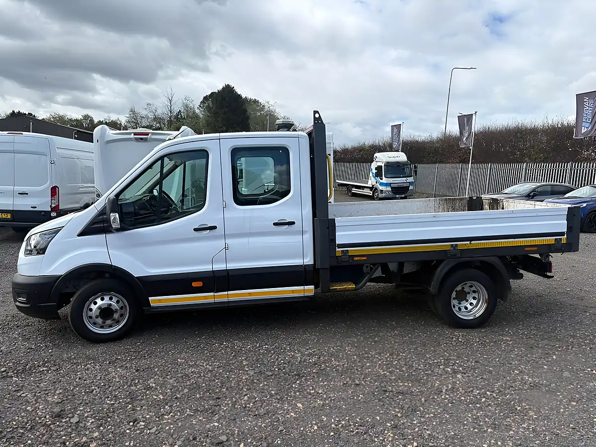 Used 2020 Ford Transit Leader Chassis Double Cab White - Interior and Exterior details 4