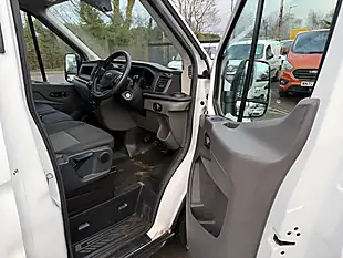 Used 2020 Ford Transit Leader Luton White - Interior and Exterior details 13