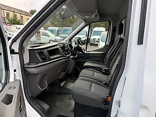 Used 2020 Ford Transit Leader Luton White - Interior and Exterior details 18
