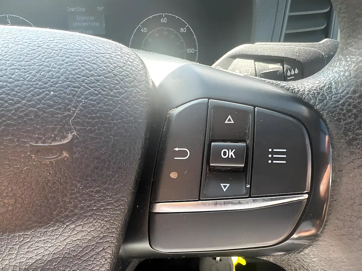 Used 2020 Ford Transit Leader Mwb Dropside White - Interior and Exterior details 18