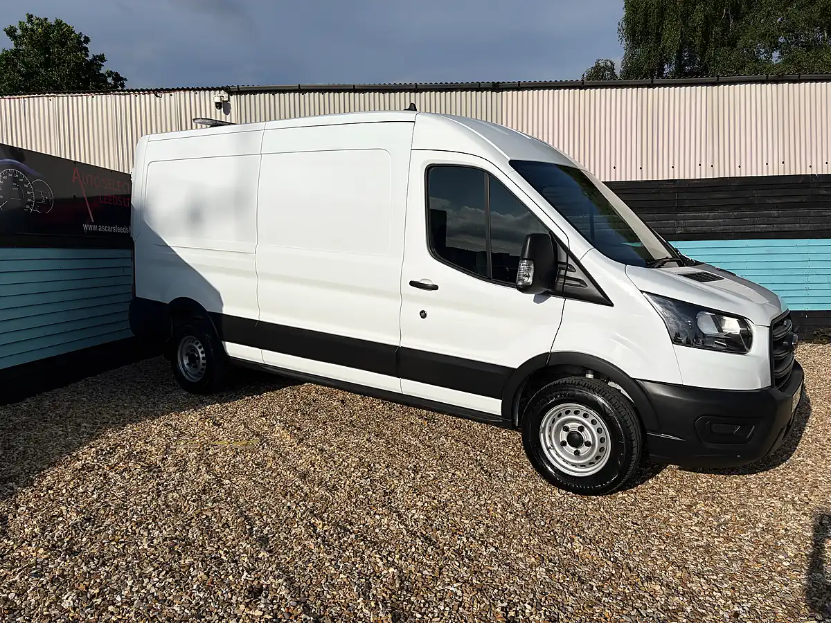 Used 2020 Ford Transit Leader White - Interior and Exterior details 3