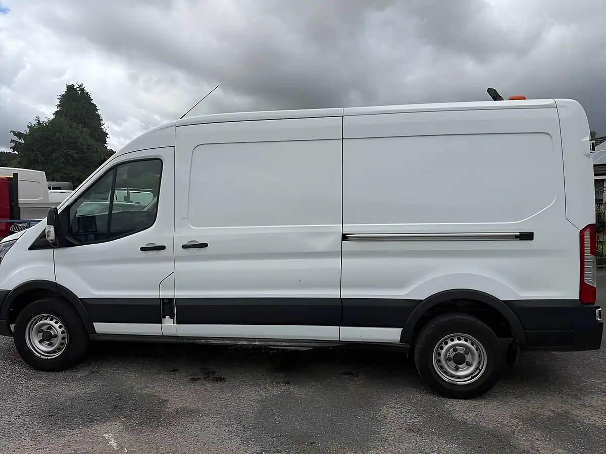 Used 2020 Ford Transit Leader White - Interior and Exterior details 7