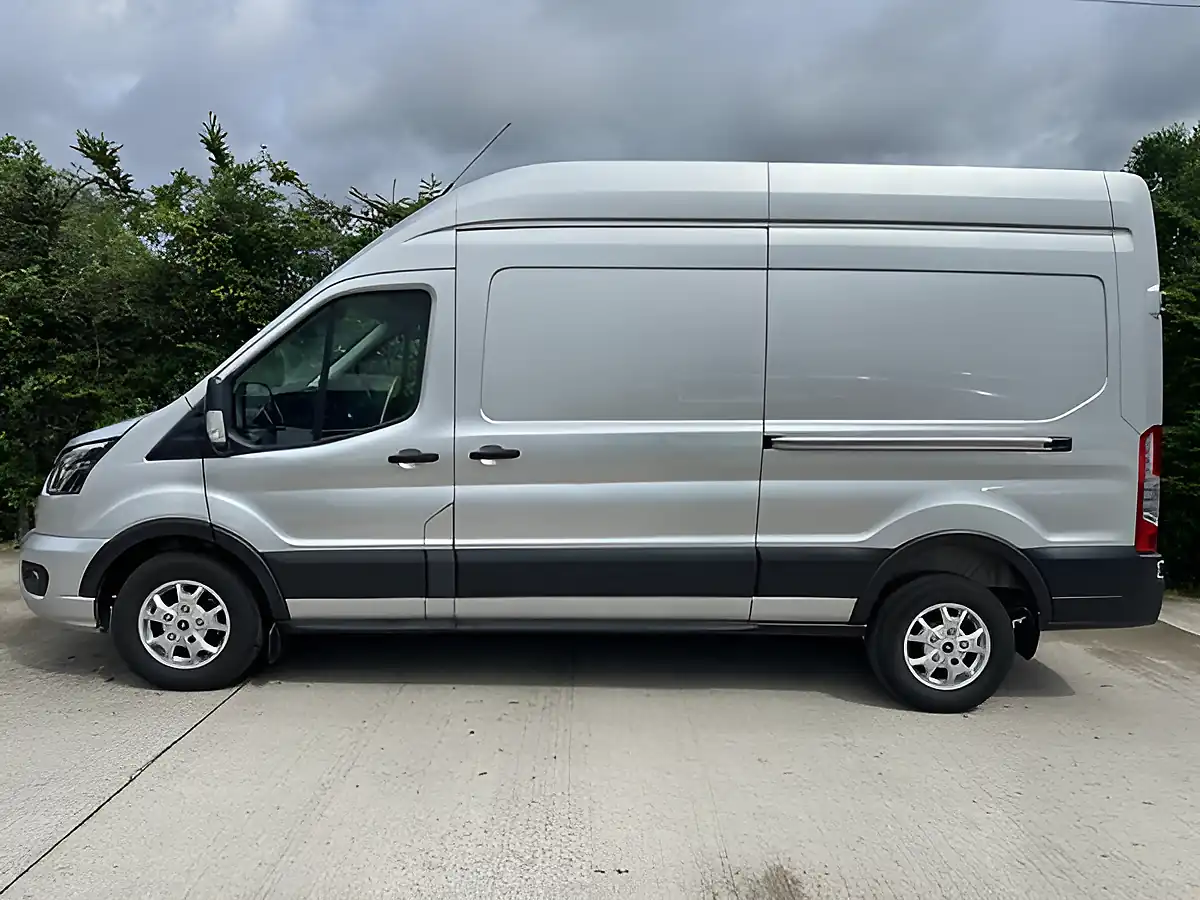 Used 2020 Ford Transit Limited Silver - Interior and Exterior details 5