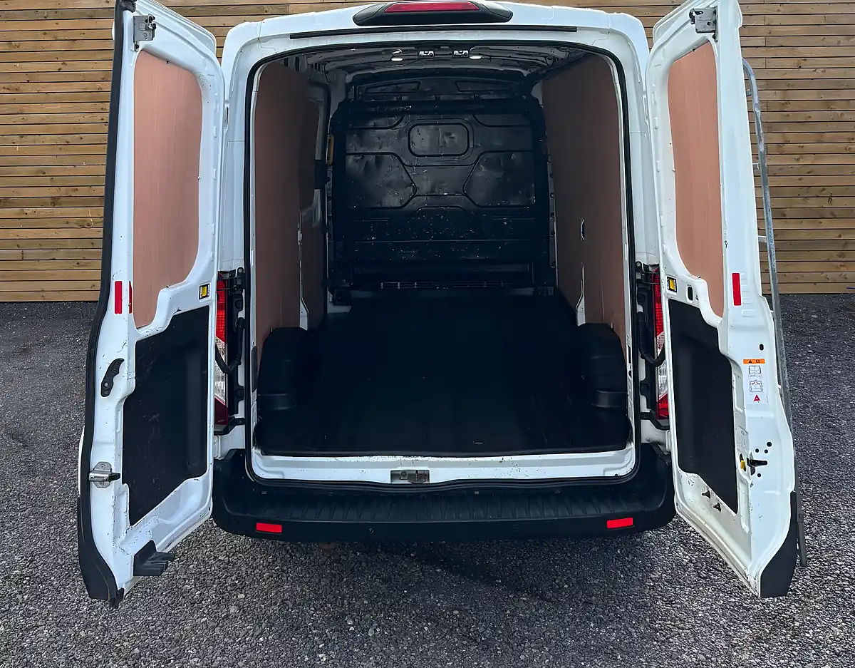 Used 2020 Ford Transit Trend White - Interior and Exterior details 18