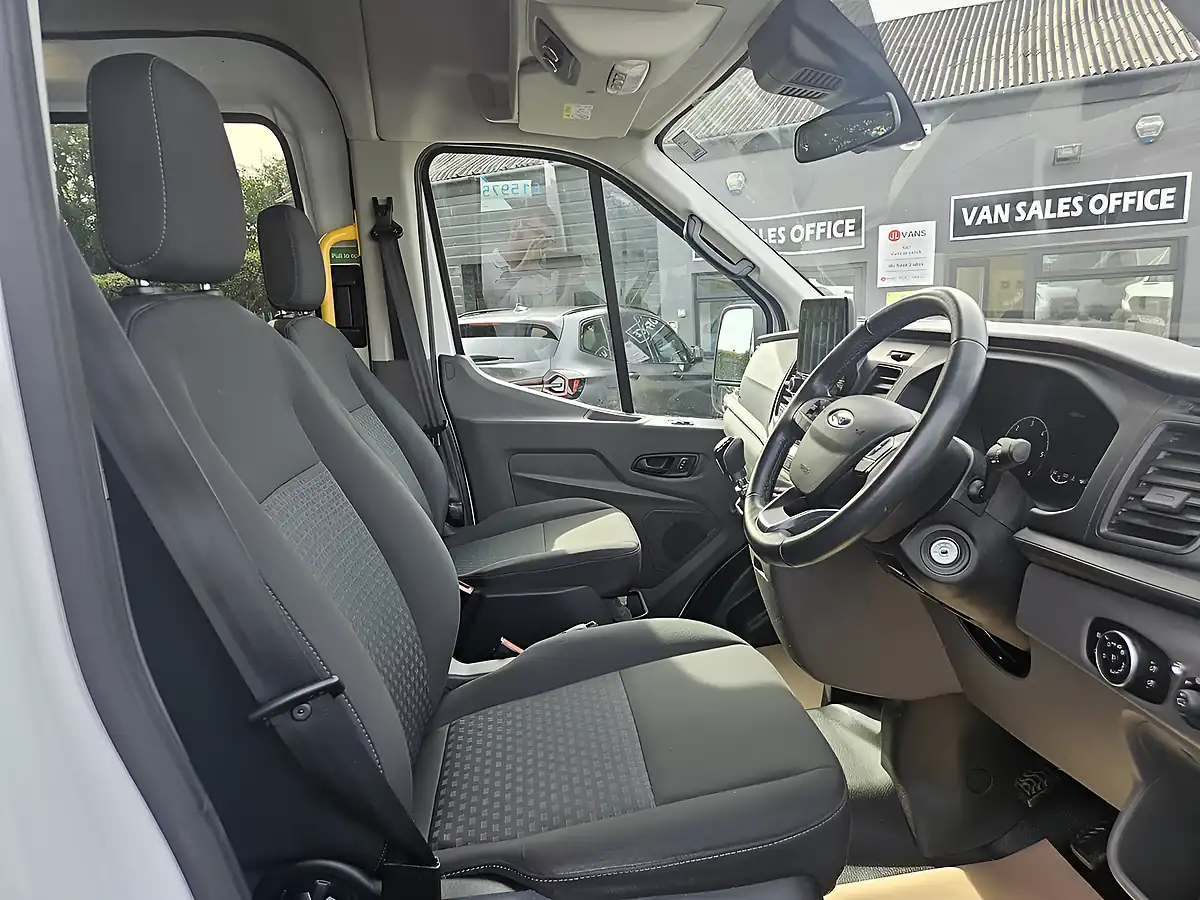 Used 2020 Ford Transit Trend White - Interior and Exterior details 5