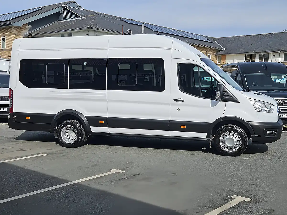 Used 2020 Ford Transit Trend White - Interior and Exterior details 9