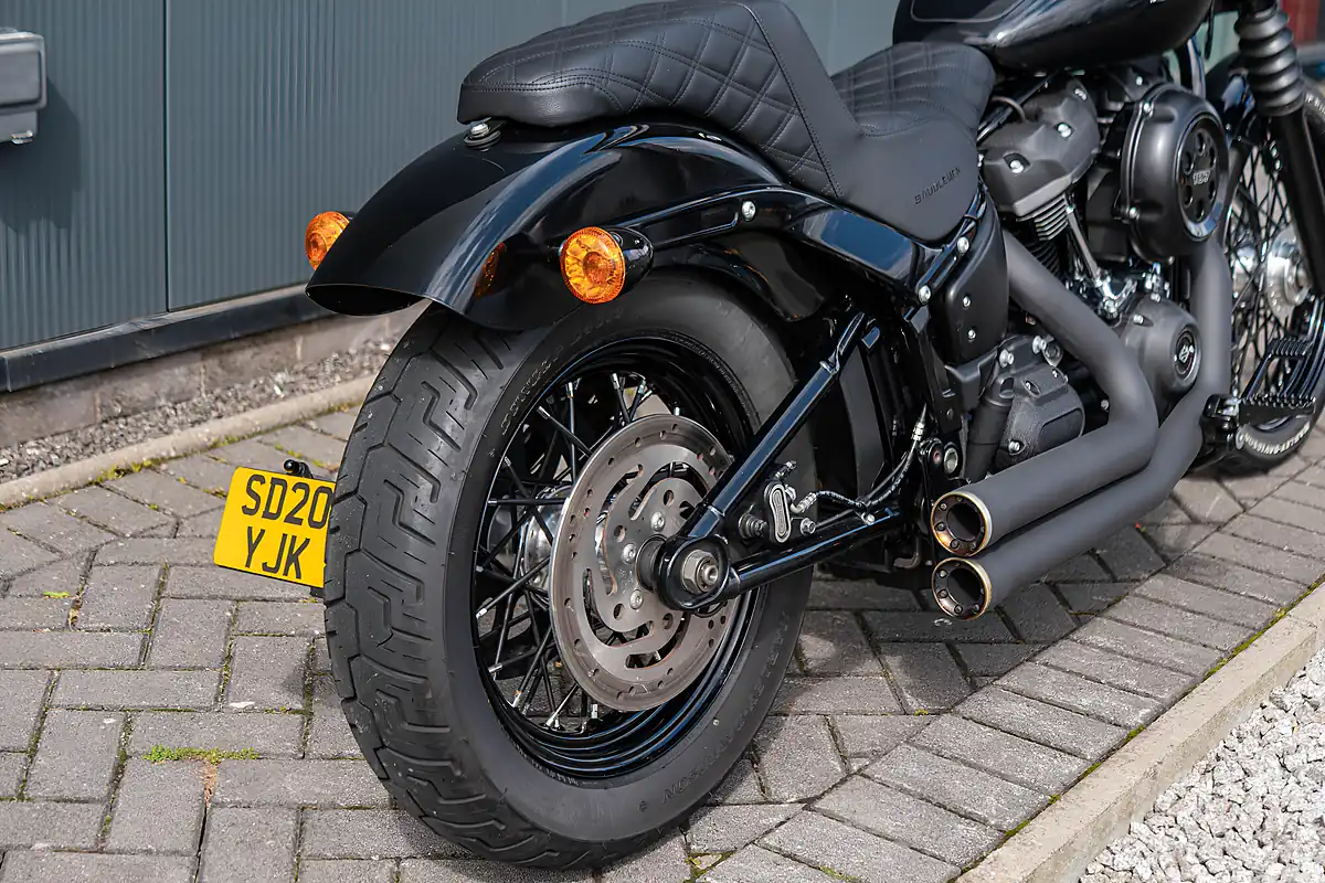 Used 2020 Harley-Davidson Street Bob Fxbb Vivid Black - Interior and Exterior details 15