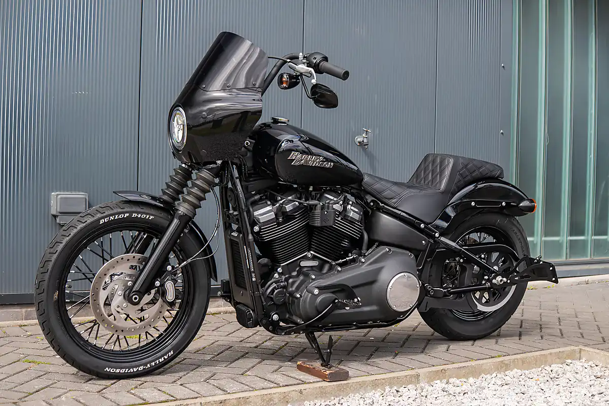 Used 2020 Harley-Davidson Street Bob Fxbb Vivid Black - Interior and Exterior details 17